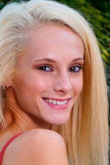 Sadie harts midget skinny filthyfuckers little step sister sadie hartz .